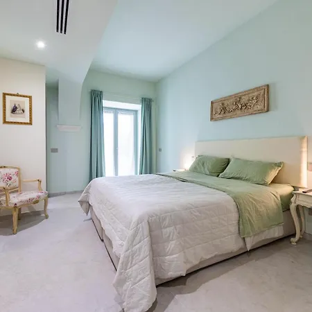 Apartment Abaye I Champagne Charm Adults Only *