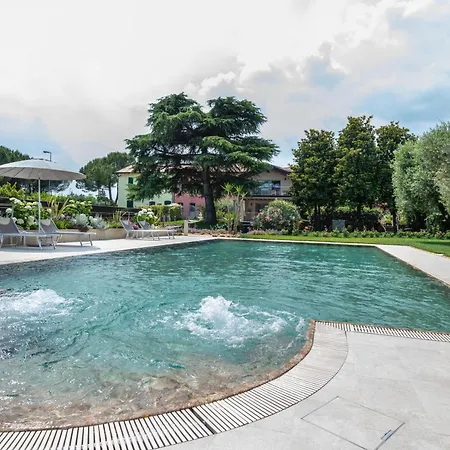Abaye I Champagne Charm Adults Only Apartment Soiano Del Lago